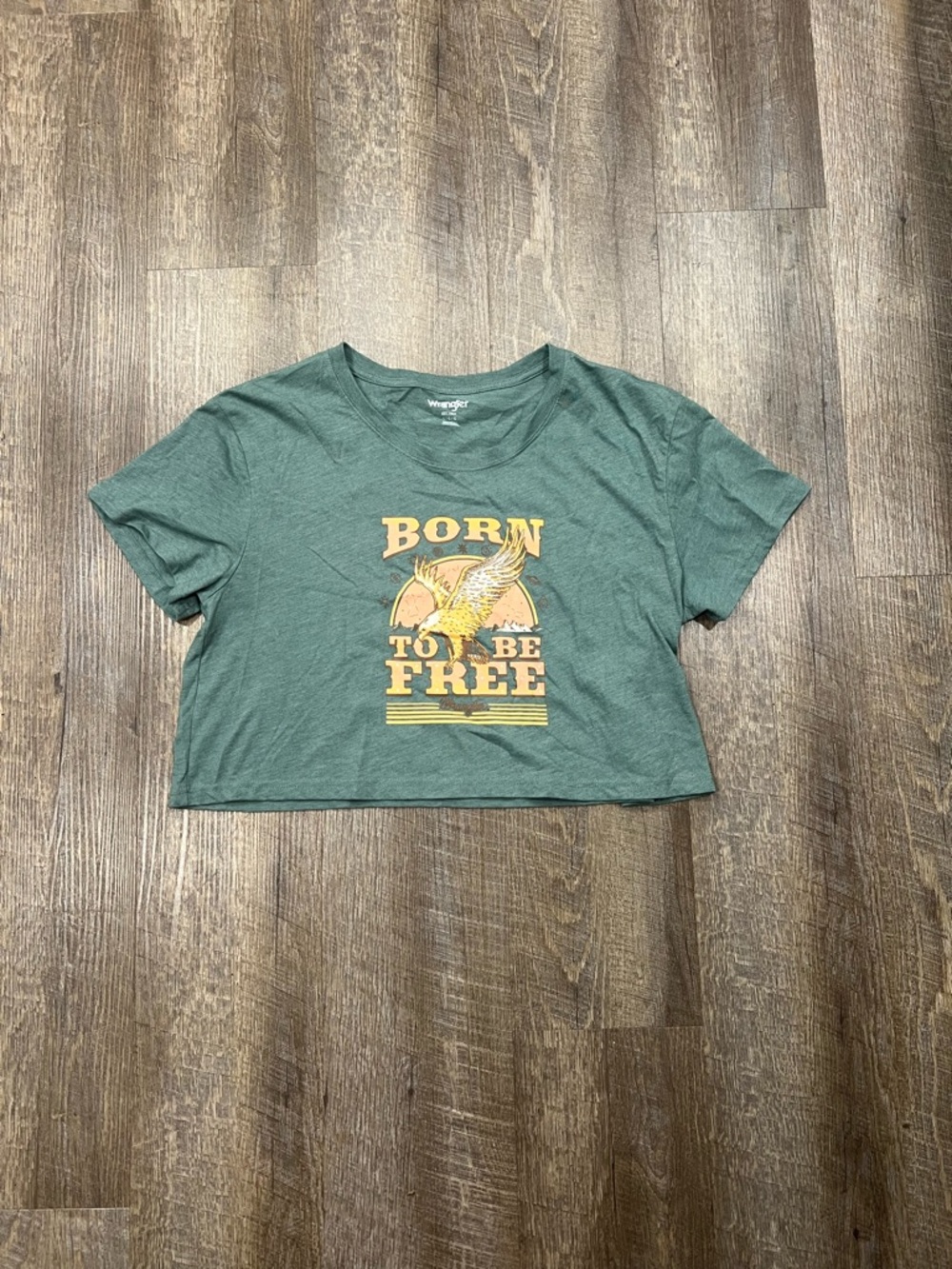 Wrangler Born To Be Free Graphic Crop Tee - Green & Mustard